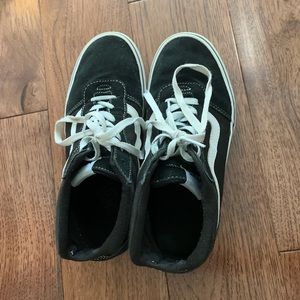 black and white old school high top vans